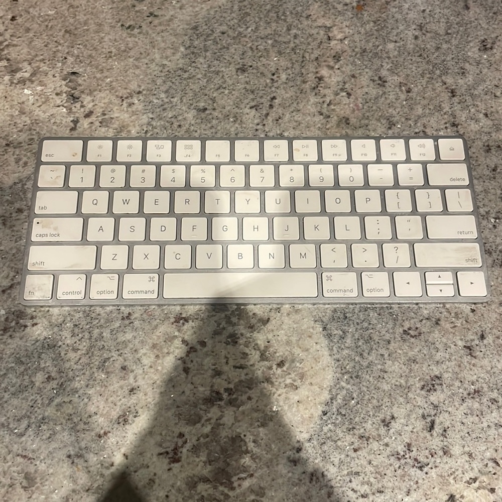 Apple Wireless Keyboard